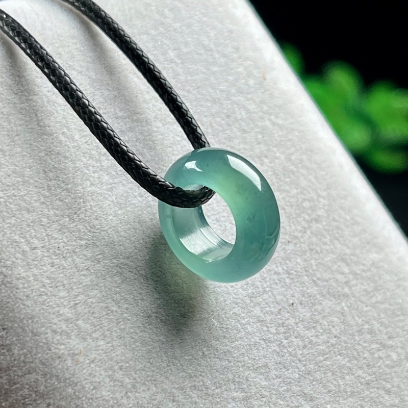 Jewelry & Watches Company - Natural Emerald Blue Water Lucky Bead